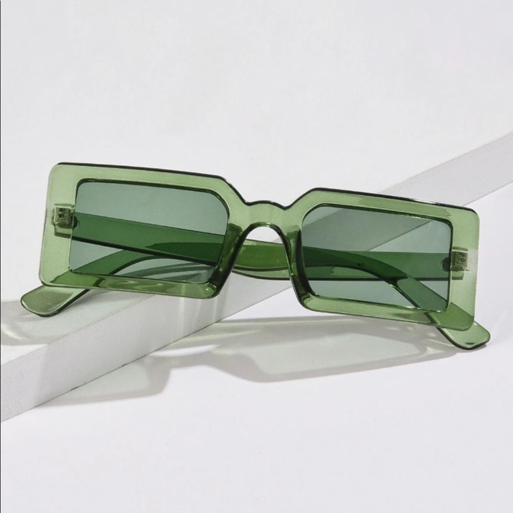 Green Rectangular Frames - image 1